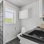 Ll208-humble-gulspurvevaenget-3 *
